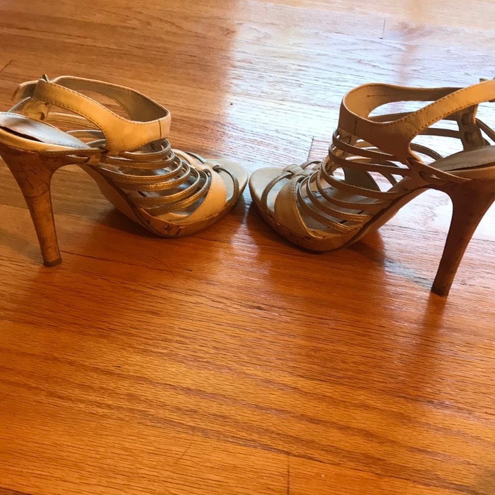 Used heels - Picture 4 of 6